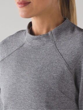Lululemon Hill And Valley Mock Neck
Heathered Slate